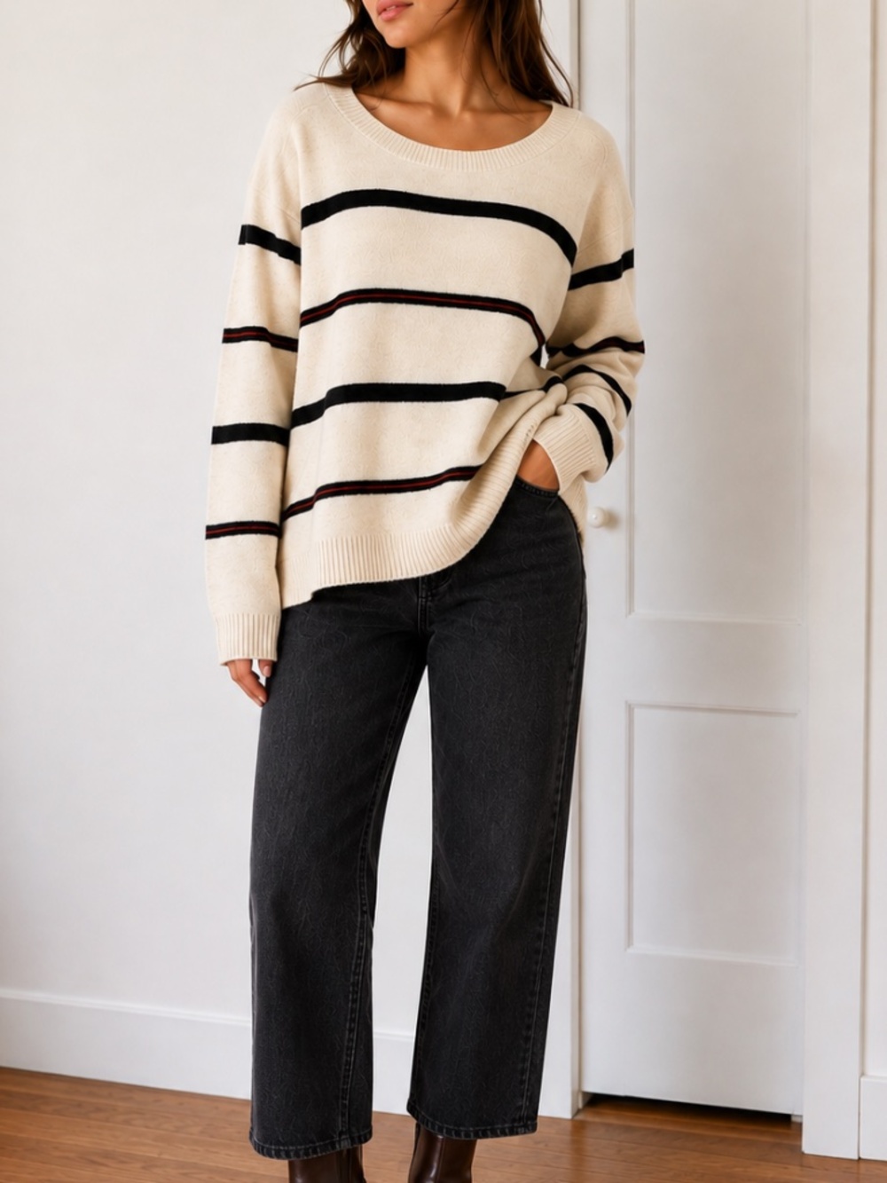 FRAME Cream Black Striped Scoop Neck Sweater Size L